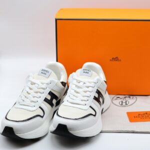 [국내배송]에르메스 H로고 스니커즈
