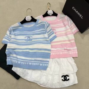 [국내배송]샤넬 스트라이프 더블 크루넥 반팔(2color)