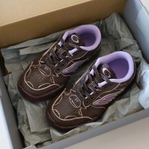 [국내배송]발렌시아가 [ B*lenciaga ] 수입 햄튼스 원-아웃 스니커즈