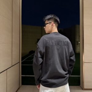 [국내배송]발렌시아가 가죽패치 백로고 긴팔티