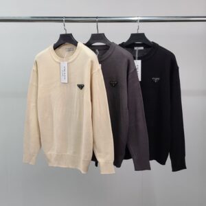 [국내배송]프라다 로고와펜 클래식 니트