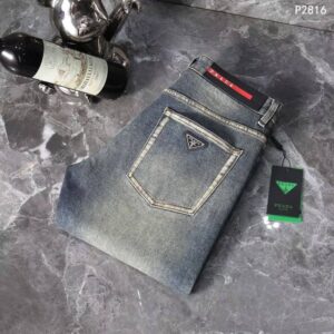 [국내배송]프라다 2025SS 백포켓 포인트 파츠로고 스판 워싱데님진