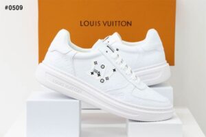 [국내배송]루이비통 LV 모노그램 리볼리 스니커