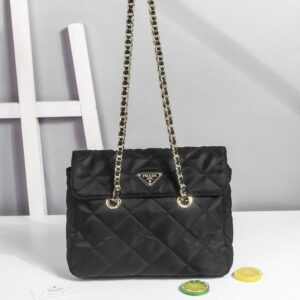 [국내배송]프라다 리나일론 숄더백